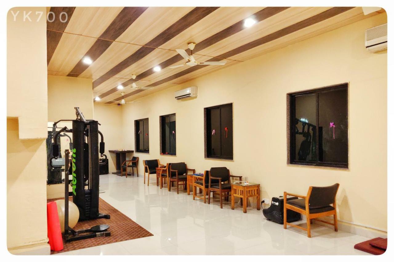 Hotel Harshawardhan 3*
